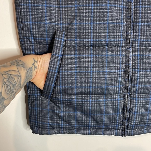Robert Graham | Men’s Oswego Blue Grey Plaid Full Zip Vest Size Medium - Picture 2 of 7